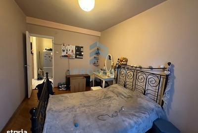 Apartament cu 3 camere semidecomandat în Bucureștii Noi
