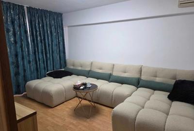 Apartament cu 3 camere decomandat, mobilat în Ultracentral