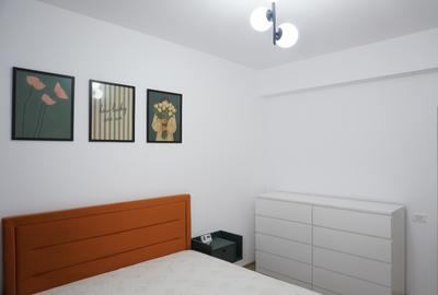 Apartament cu 2 camere decomandat în Apărătorii Patriei - 2