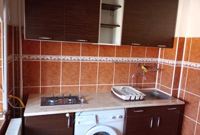 Garsonieră decomandată în Gară - 8