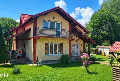 Casă cu 4 camere cu Teren 542 Mp în Central - 3
