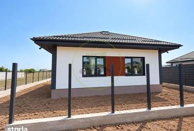 Casă cu 4 camere cu Teren 424 Mp în Nord