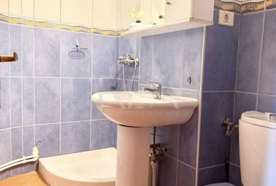 Apartament cu 4 camere decomandat în Centrul Civic