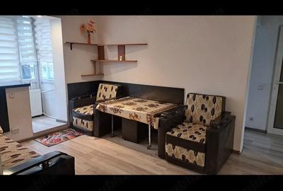 Apartament cu 2 camere semidecomandat în Progresul - 3