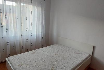 Apartament cu 2 camere semidecomandat în Cedonia