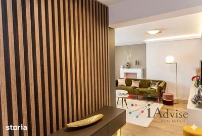 Apartament cu 4 camere în Est