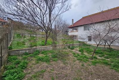 Casă cu 4 camere cu Teren 400 Mp în Central - 17