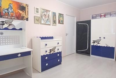 Apartament cu 2 camere semidecomandat în Florilor