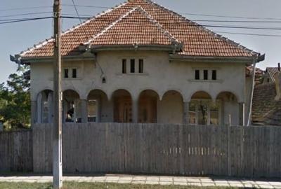 Casa de vânzare în pecica - 2