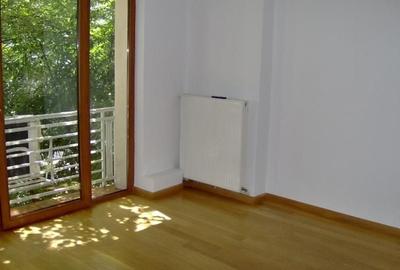 De Inchiriat Apartament 6 camere, C. Victoriei - Sala Palatului sect 1 - 1