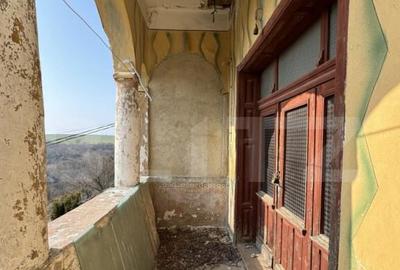 Conac cu teren intravilan 8759 mp, priveliste panoramica, Ci - 6