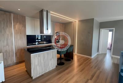 Apartament cu 3 camere semidecomandat în Vitan