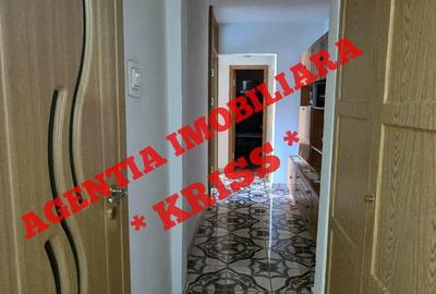 Apartament cu 3 camere decomandat în Găvana - 2