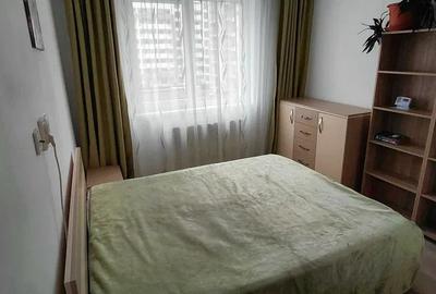 Apartament cu 2 camere decomandat, mobilat în Nord-Vest