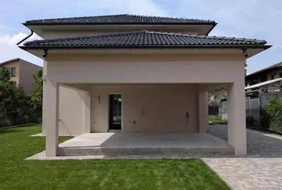 Casă cu 5 camere cu Teren 540 Mp în Florești