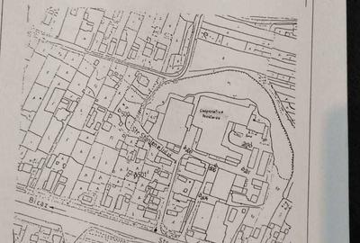 Spațiu comercial, de 632 mp, în Central - 4