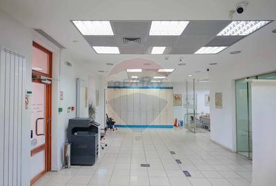 De inchiriat Ultracentral - Spa?iu comercial 128 mpu. - 2