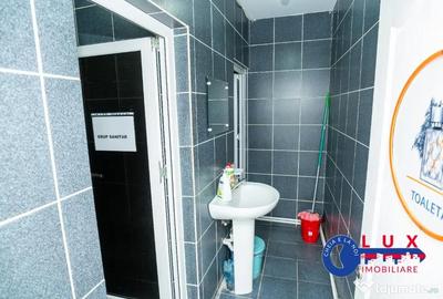 Spațiu comercial, de 40 mp, în Central - 3