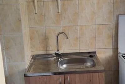 Dristor, garsoniera, 280 euro, 6 min metrou, libera - 7