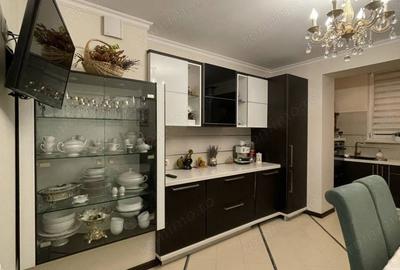 Apartament cu 3 camere în Giulești - 2