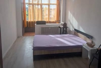Apartament cu 2 camere semidecomandat, mobilat în Floreasca