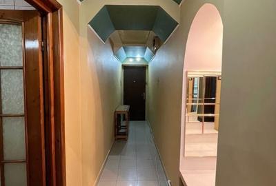 Apartament cu 4 camere semidecomandat, mobilat în Central - 3