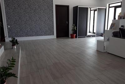 Casă cu 4 camere în Poroschia - 8