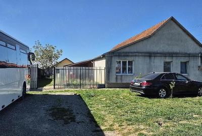 Casă cu 1 camere cu Teren 700 Mp în Variaș - 7