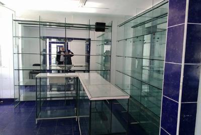 Vand spatiu comercial - 3