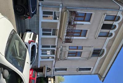 Apartament cu 3 camere decomandat în Calea Călărașilor - 5