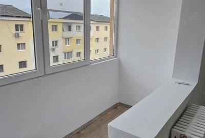 Vand apartament 2 camere si 2 balcoane renovat si utilat complet - 1