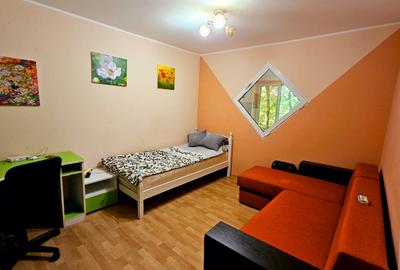 Apartament cu 3 camere decomandat în Micro 16 - 5