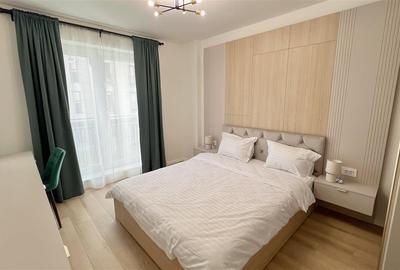 Apartament cu 3 camere decomandat, mobilat în Tractorul - 8