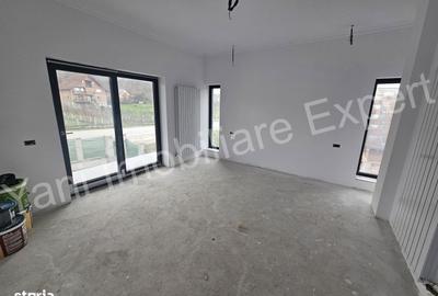 Casă cu 4 camere cu Teren 1000 Mp în Băiculești - 18