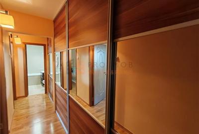 Apartament 3 camere cf 1 semidecomandat  zona Micro 5 - 12