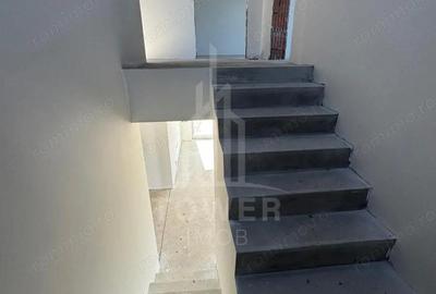 Casă cu 4 camere cu Teren 400 Mp în Șura Mică