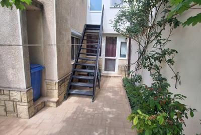 Birou, de 90 mp, în Trocadero - 2