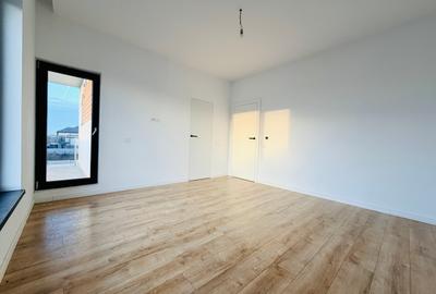 Casă modernă de vânzare  – 5 Camere, 4 Băi, Teren 800 mp, Piscină Încălzită - 18