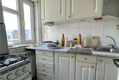 Garsoniera de zona Dallas Tulcea - 2