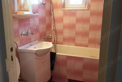 Apartament cu 2 camere decomandat în Dâmbu Pietros - 5