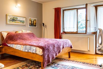 Casă individuală cu 4 camere cu Canalizare în Central - 10