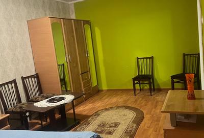 Garsonieră decomandată, mobilată în Berceni