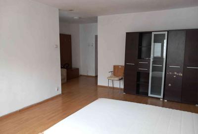 Garsonieră decomandată în Mihai Bravu - 5