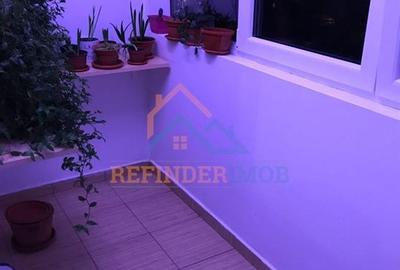 Apartament cu 3 camere semidecomandat, mobilat în Berceni - 5