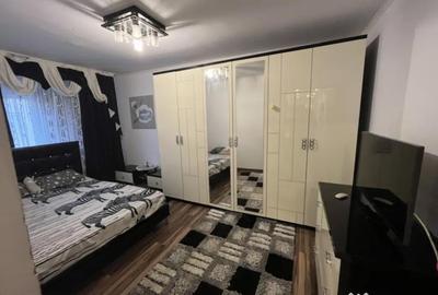 Apartament cu 4 camere decomandat în Central - 9