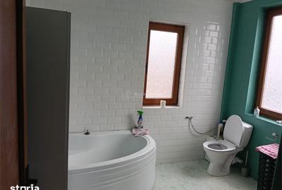 Casă cu 4 camere cu Teren 400 Mp în Central - 9