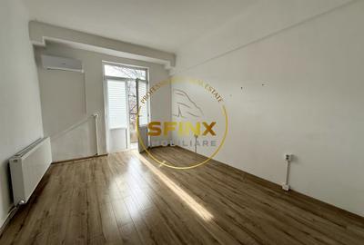 Apartament cu 3 camere semidecomandat în Romană - 9