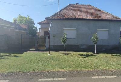 Casă cu 4 camere în Central - 4