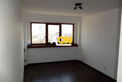 Apartament 4 Camere, Decomandat, 90 mp, Et.6, Zona Cetate Apartament 4 Camere, Decomandat, 90 mp, Et.6, Zona Cetate - 10