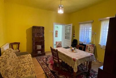Casă cu 3 camere cu Teren 712 Mp în Central - 10
